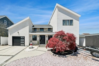 385 Aldo Dr, Toms River, NJ 08753