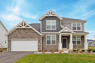 121 E Wind Rd, Delaware, OH 43015