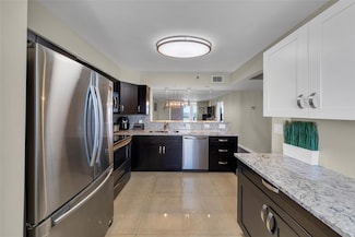 4550 NW 18th Ave Unit 702, Pompano Beach, FL 33064