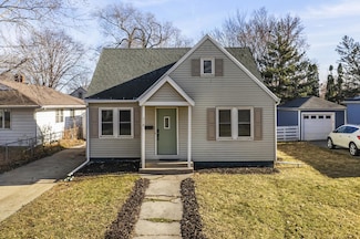 318 13th Ave SE, Rochester, MN 55904