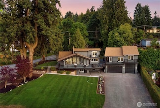 27405 Lofall Ct NW, Poulsbo, WA 98370