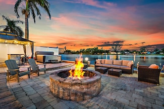 6613 Paul Mar Dr, Lake Worth, FL 33462