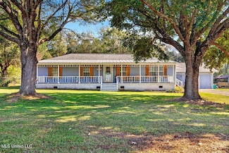 12214 Stone Rd, Gulfport, MS 39503