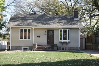 437 Huntington Ave, Council Bluffs, IA 51503
