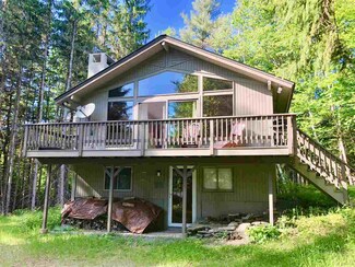 83 Hemlock Rd, Windham, VT 05359