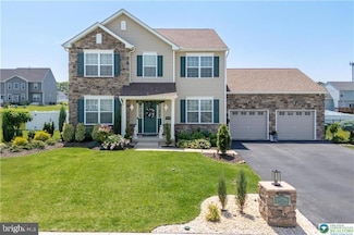 1043 Lisa Ln, Palmer Township, PA 18045