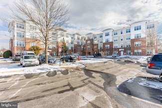 14241 Kings Crossing Blvd Unit 104, Boyds, MD 20841