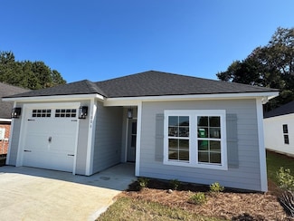 1006 Syrup Mill Creek Ln, Cairo, GA 39828