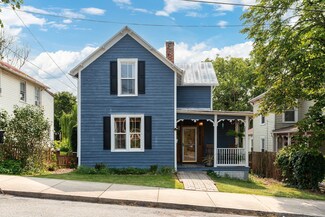 507 Winthrop St, Staunton, VA 24401