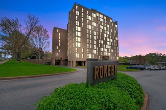 3901 W End Ave Unit 704, Nashville, TN 37205