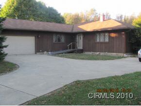 1524 W Sadler Hill Rd, Logansport, IN 46947