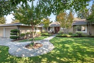15582 Carril Ct, Monte Sereno, CA 95030