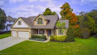 2883 Jonathan Ct, Uniontown, OH 44685