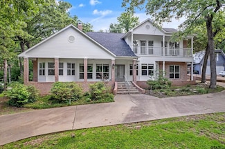 519 Hideaway Ln E, Hideaway, TX 75771