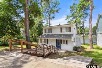 516 Hideaway Ln E, Lindale, TX 75771