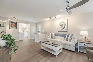 626 12th Ave S Unit 626, Naples, FL 34102