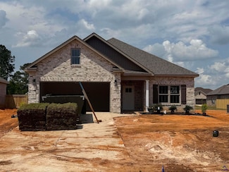 202 Willowbrook Ln, Kathleen, GA 31047