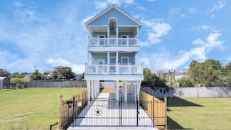 1008 20th St, San Leon, TX 77539