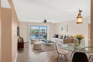 121 SE 3rd Ave Unit 601, Dania Beach, FL 33004