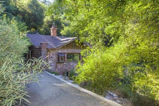 71 Redwood Dr, Hillsborough, CA 94010