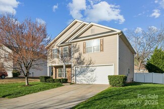 4526 Austin Dekota Dr, Charlotte, NC 28269