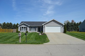 205 Blessing St, Millersburg, IN 46543