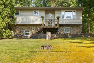 374 Briarwood Ln, Bedford, IN 47421