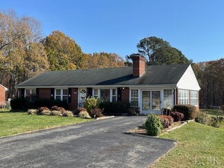 2062 N Amherst Hwy, Amherst, VA 24521