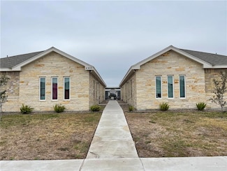 4905 N Hiawatha Dr, Pharr, TX 78577
