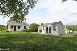 187 W Park St, Lee, MA 01238
