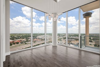 610 E Market St Unit 2619, San Antonio, TX 78205