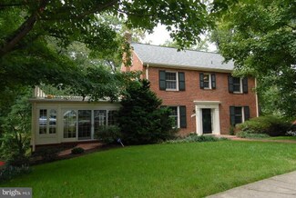3181 21st St N, Arlington, VA 22201