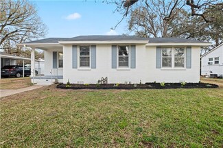 3443 Halsey St, Alexandria, LA 71301