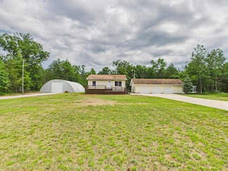 1172 Trails End Rd, Grayling, MI 49738