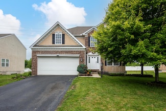 8101 Orange Station Loop, Lewis Center, OH 43035