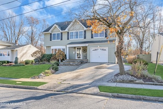 42 Edith Ave, Metuchen, NJ 08840