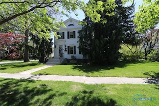 232 E Wayne St, Maumee, OH 43537
