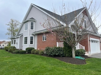 6 Shea Ln Unit A, Foxborough, MA 02035