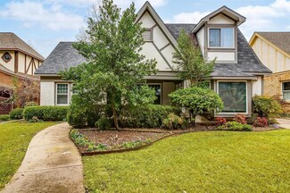 2032 Wilshire Blvd, Fort Worth, TX 76110