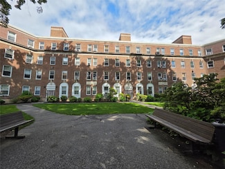 445 Gramatan Ave Unit G-C2, Mount Vernon, NY 10552