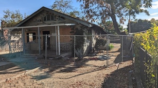 4576 E Balch Ave, Fresno, CA 93702