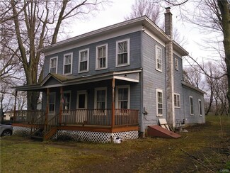 808 County Route 5, Pulaski, NY 13142
