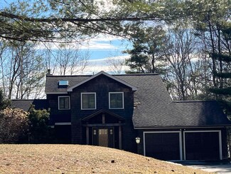 47 Crystal Shore Rd, Wolfeboro, NH 03894