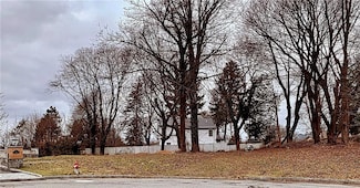 11 Knollwood Crest, Elmsford, NY 10523