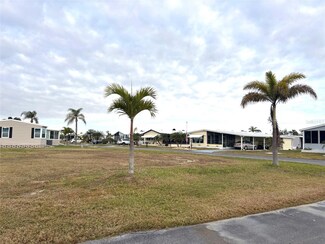 501 San Clemente Cir, North Port, FL 34287