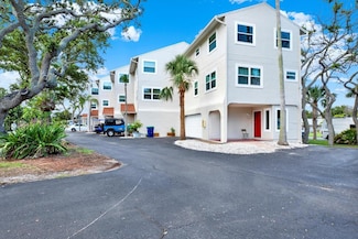 812 E Gulf Blvd Unit 1,2,3,4,5,6,7, Indian Rocks Beach, FL 33785