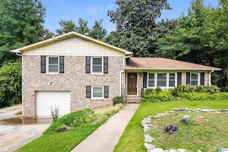 2812 4th Place NW, Center Point, AL 35215