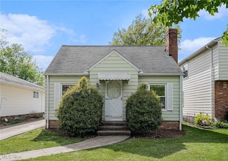 1176 Irene Rd, Cleveland, OH 44124