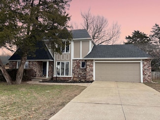 1440 S Oakmont Ave, Springfield, MO 65809
