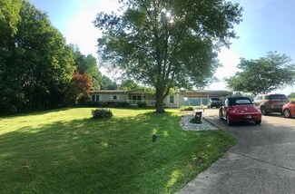 2815 U S 231, Bloomfield, IN 47424